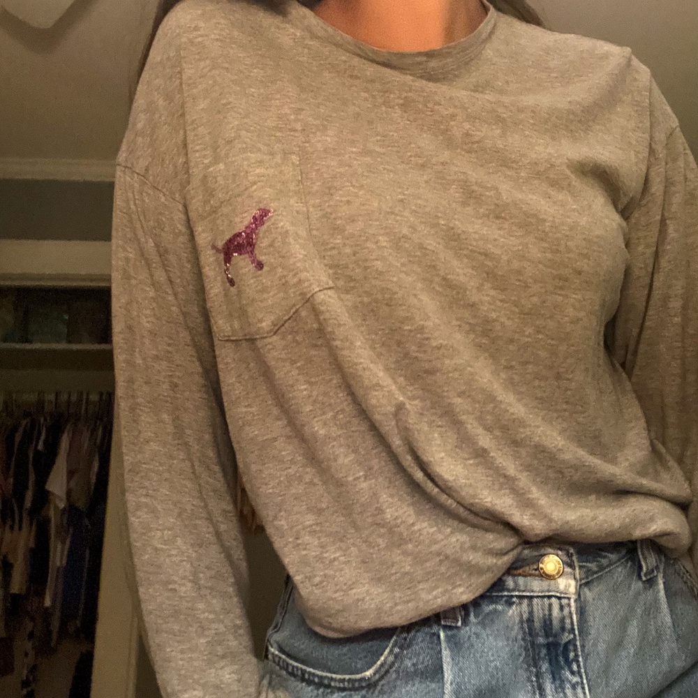 2/25 victoria's secret pink oversized tee